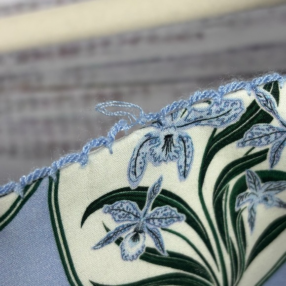 AGUA BY AGUA BENDITA Jamaica Off-The-Shoulder Balloon Floral Top L Celeste READ - Picture 9 of 16